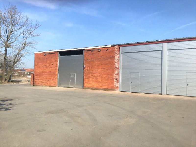 Industrieel-magazijn-logistiek te huur Bruggestraat 253/unit 7 - 8770 Ingelmunster