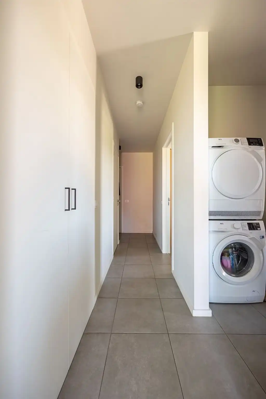 Recent appartement met groen zicht en P foto 9