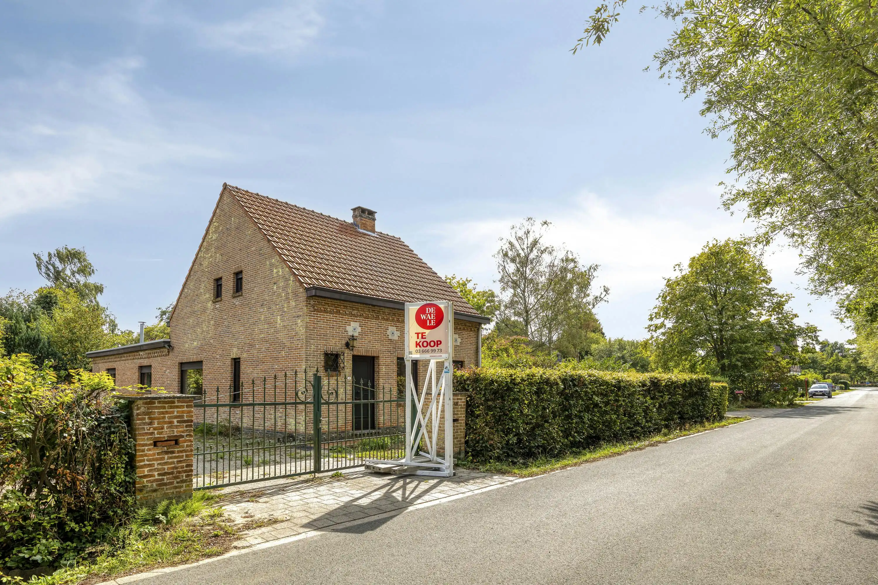 Open bebouwing met potentieel te koop in Brasschaat!  foto 2