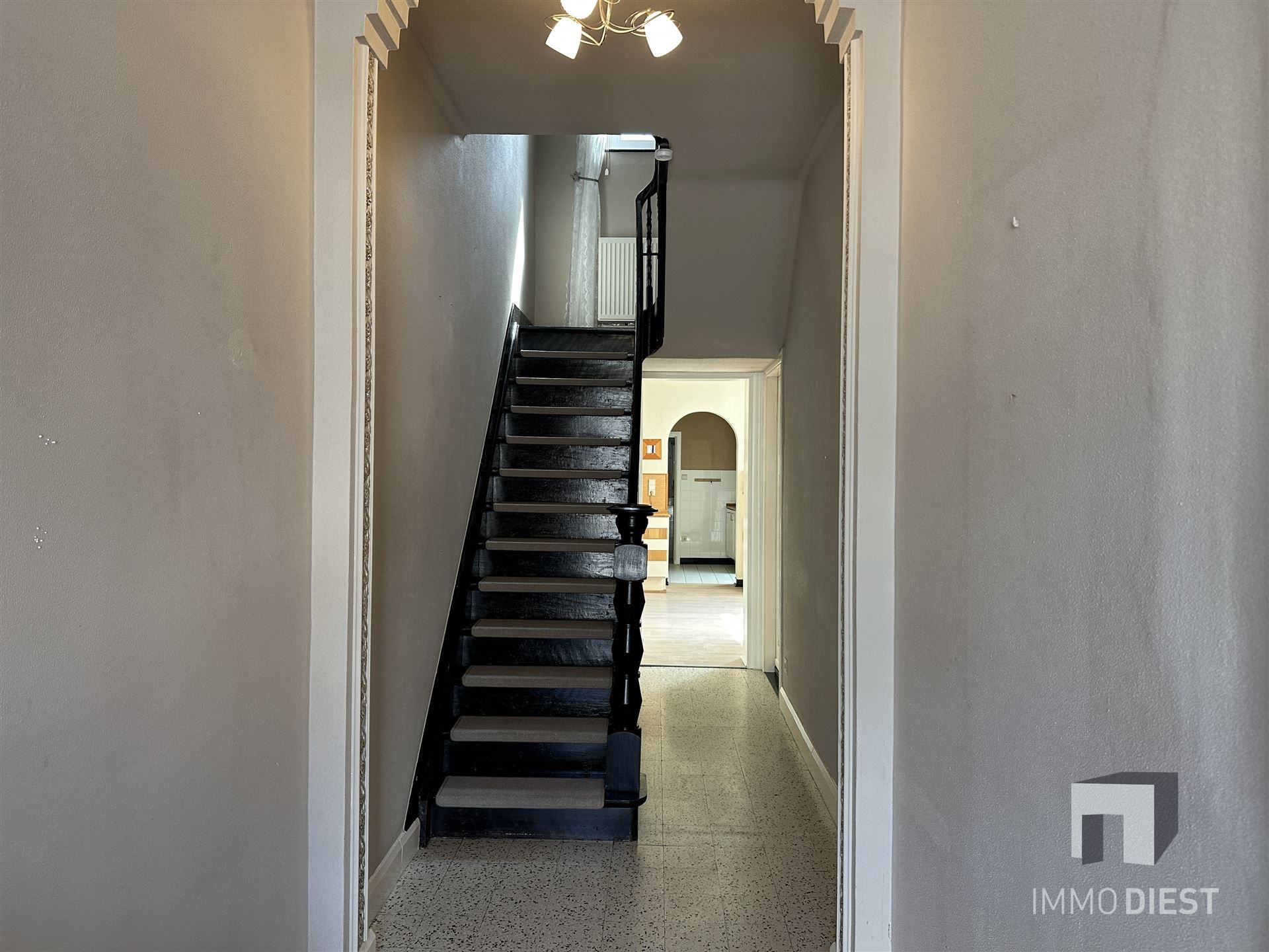 Knappe woning met 3 ruime slaapkamers en mooie tuin - instapklaar foto 13