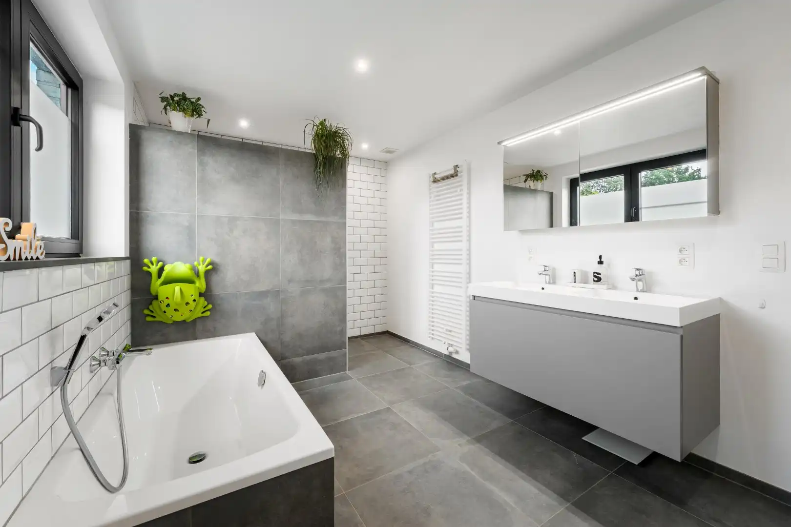 Instapklare woning met zicht op de velden foto 16
