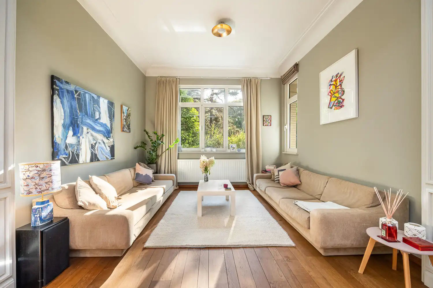 Instapklare en karaktervolle villa op toplocatie, gelegen op een ruim perceel van +-2450m², omgeven door rust, privacy en groen foto 11