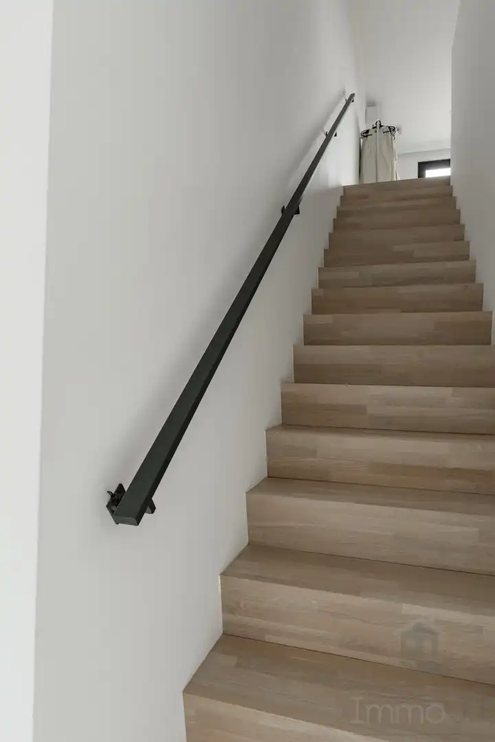Recente, luxueus afgewerkte energiezuinige woning in Kuringen foto 23