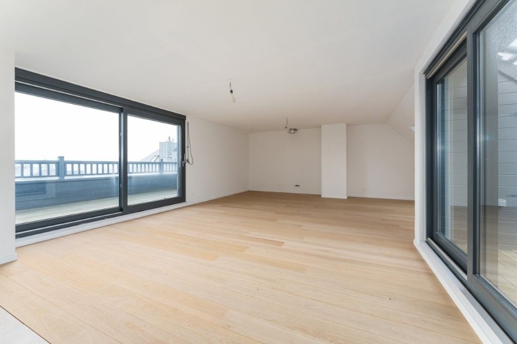 Exclusieve Penthouse met uitzicht op Park! foto 6