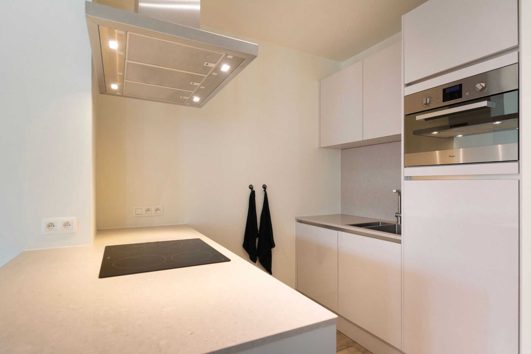 Prachtige 2 slaapkamers appartement met parkzicht foto 6