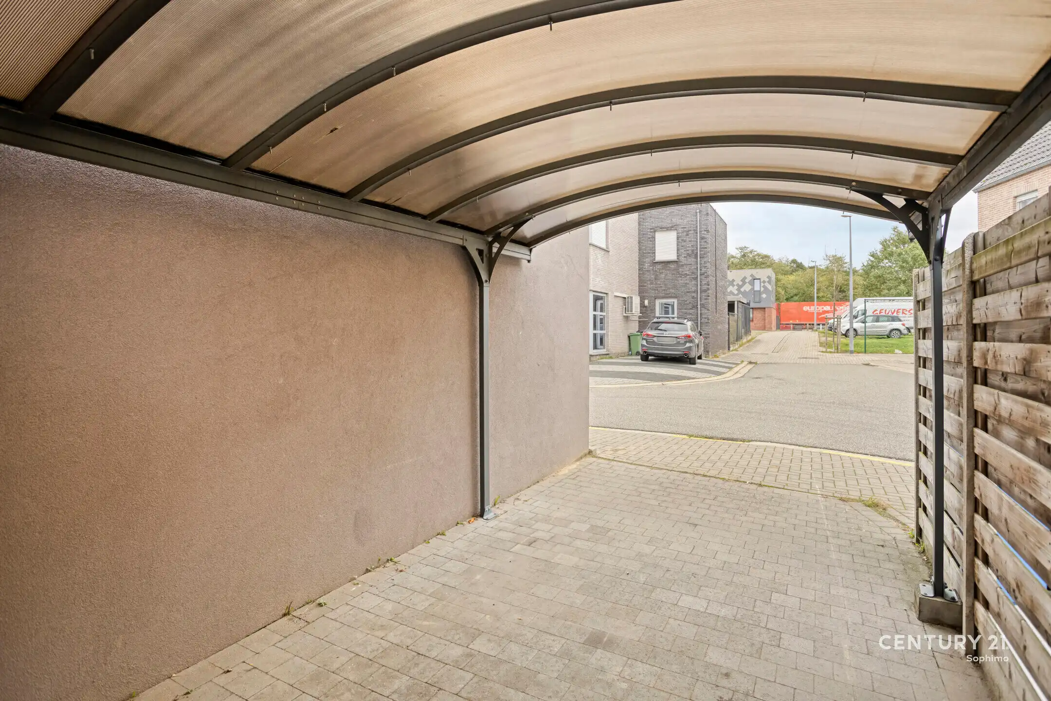 Instapklare woning met 4 slaapkamers op een rustige locatie  foto 21