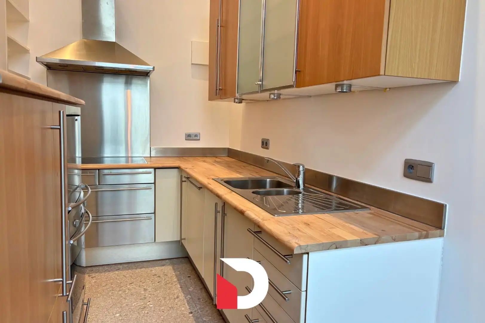 Charmant gelijkvloers appartement in hartje Brugge foto 6