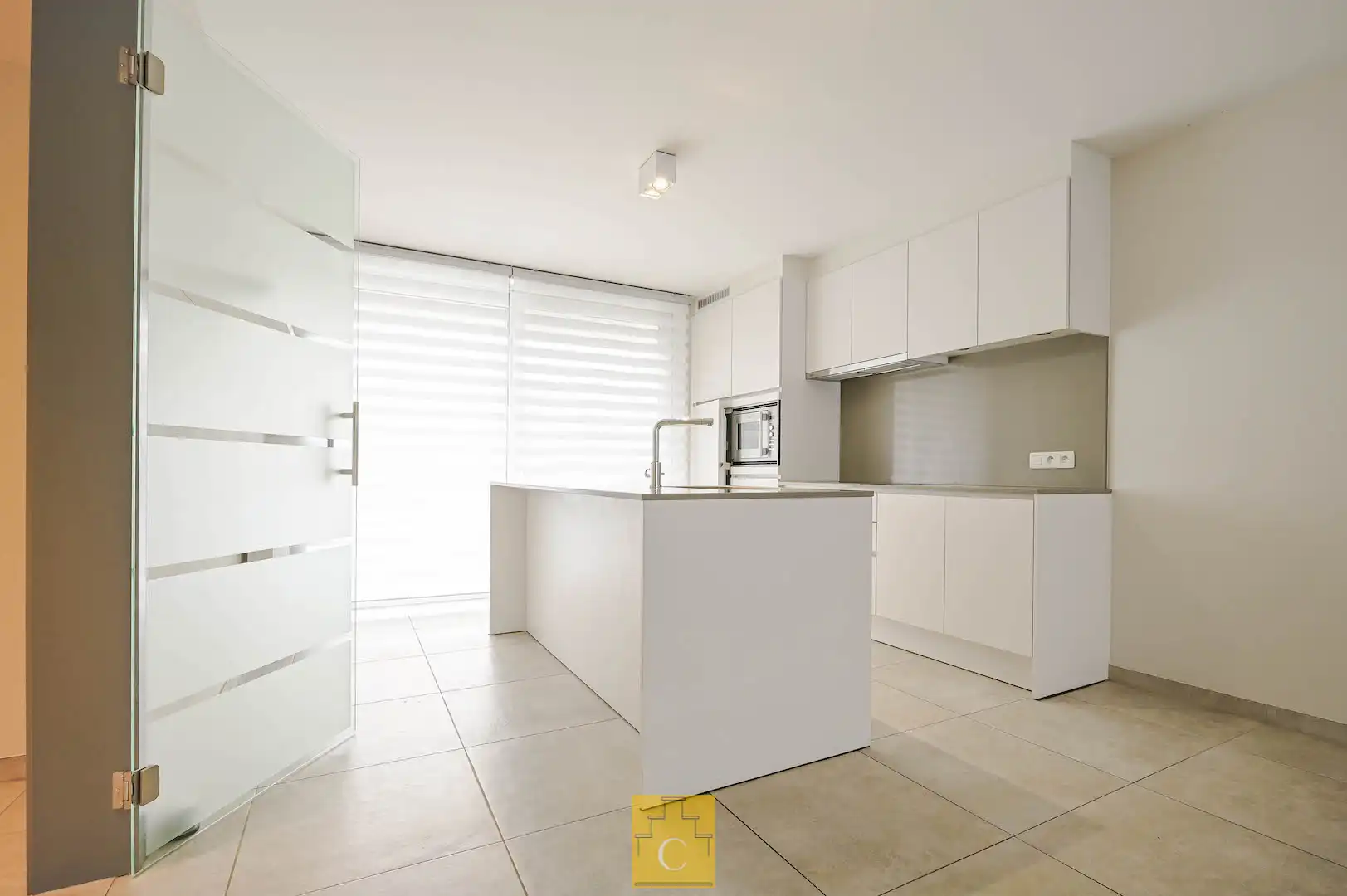 Gelijkvloersappartement met tuintje - op wandelafstand van centrum Brugge foto 2