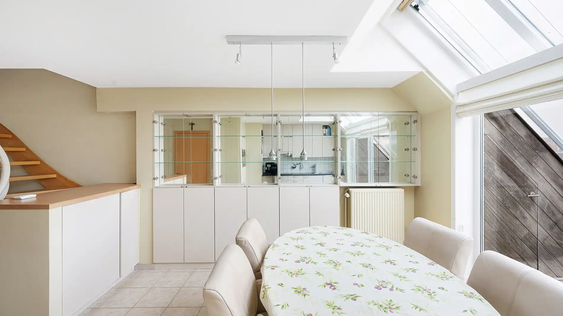 Penthouse met ruime terrassen nabij het strand te koop foto 11