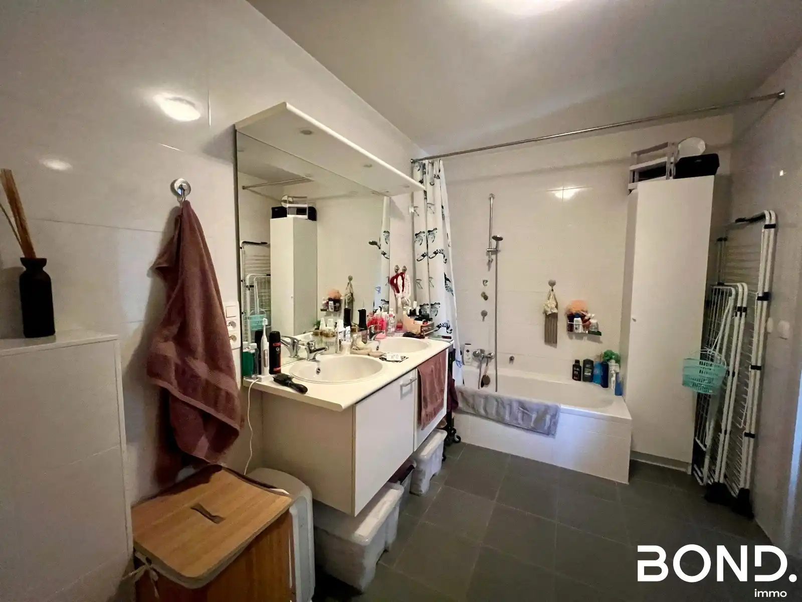 Ruim twee slaapkamer appartement te huur in Herent foto 15