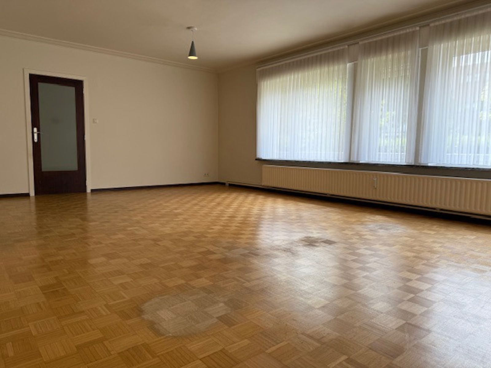 Te huur: zeer ruim appartement aan de rand van centrum Aalst  foto 6