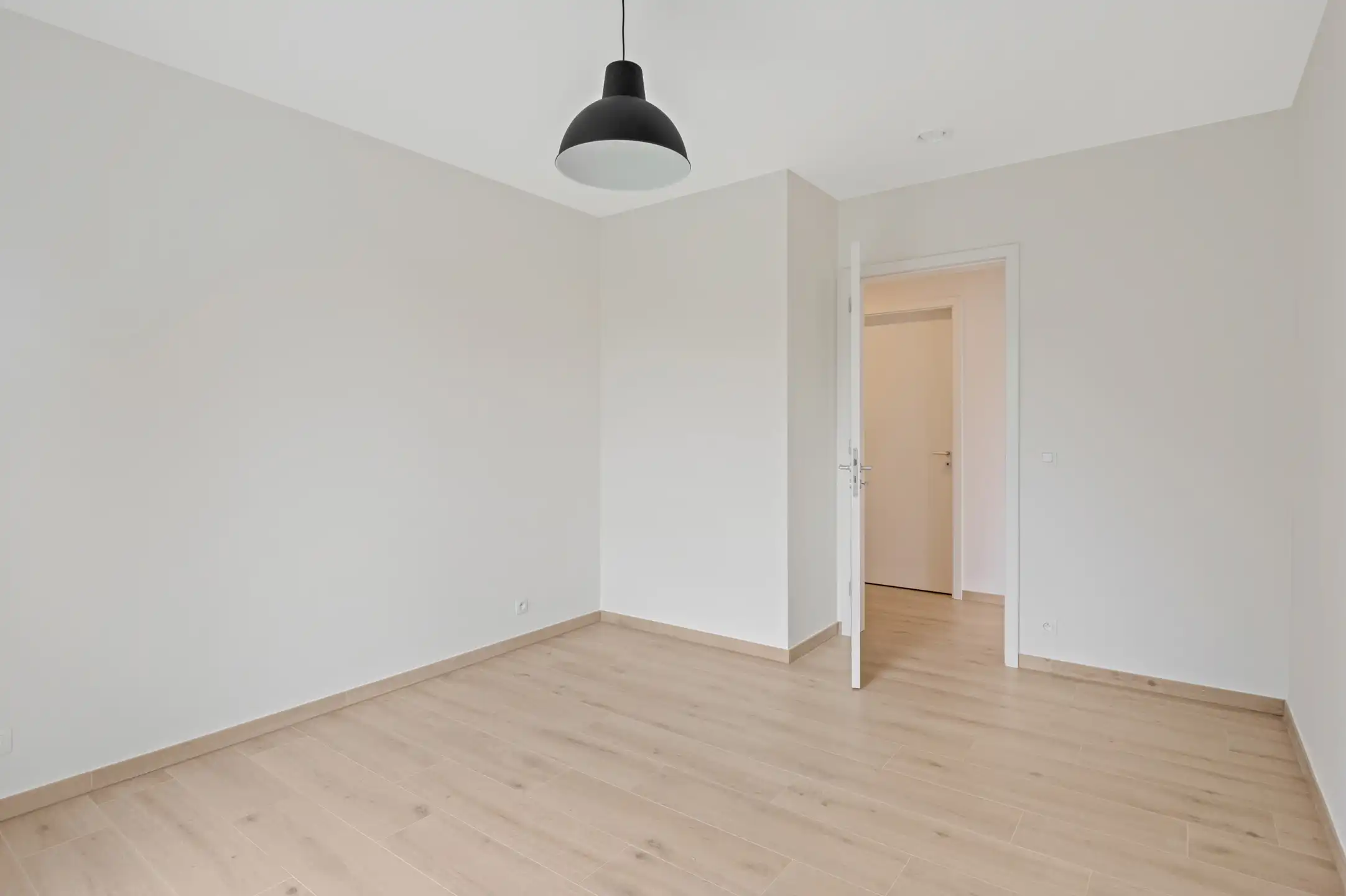 Recent 1-slk-appartement (EPC 12!) met staanplaats en terras foto 11