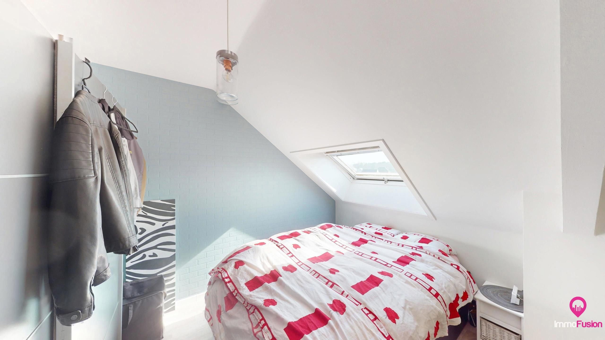 Dubbel appartement met potentieel, rustig gelegen in Eversel! foto 15