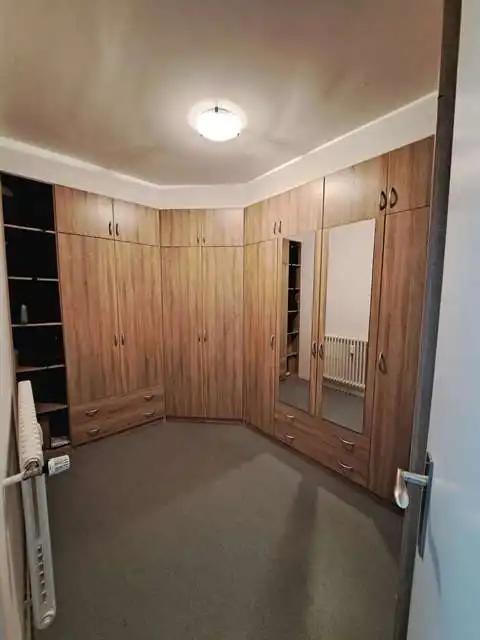 Comfortabel 2-slaapkamerappartement met Balkonterras te huur in Assebroek Brugge foto 14