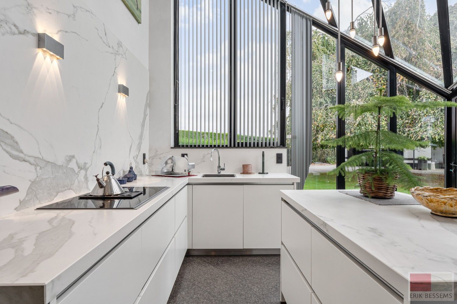 Ruime luxueuze villa met een bewoonbare opp van ca. 259m² en een perceel van 3900m². foto 17