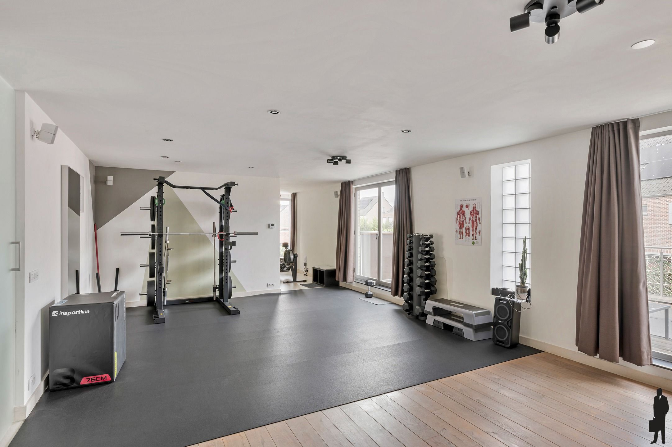 Zeer ruime (502 m²) handelswoonst op toplocatie in Oostmalle foto 14