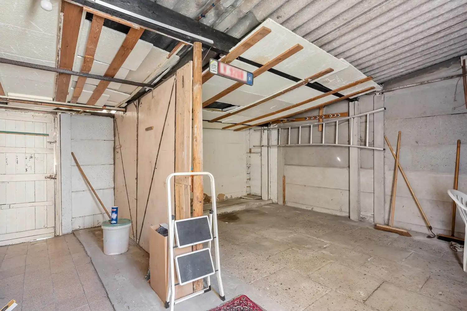 Te renoveren halfopen bebouwing op een perceel van 361 m². foto 28