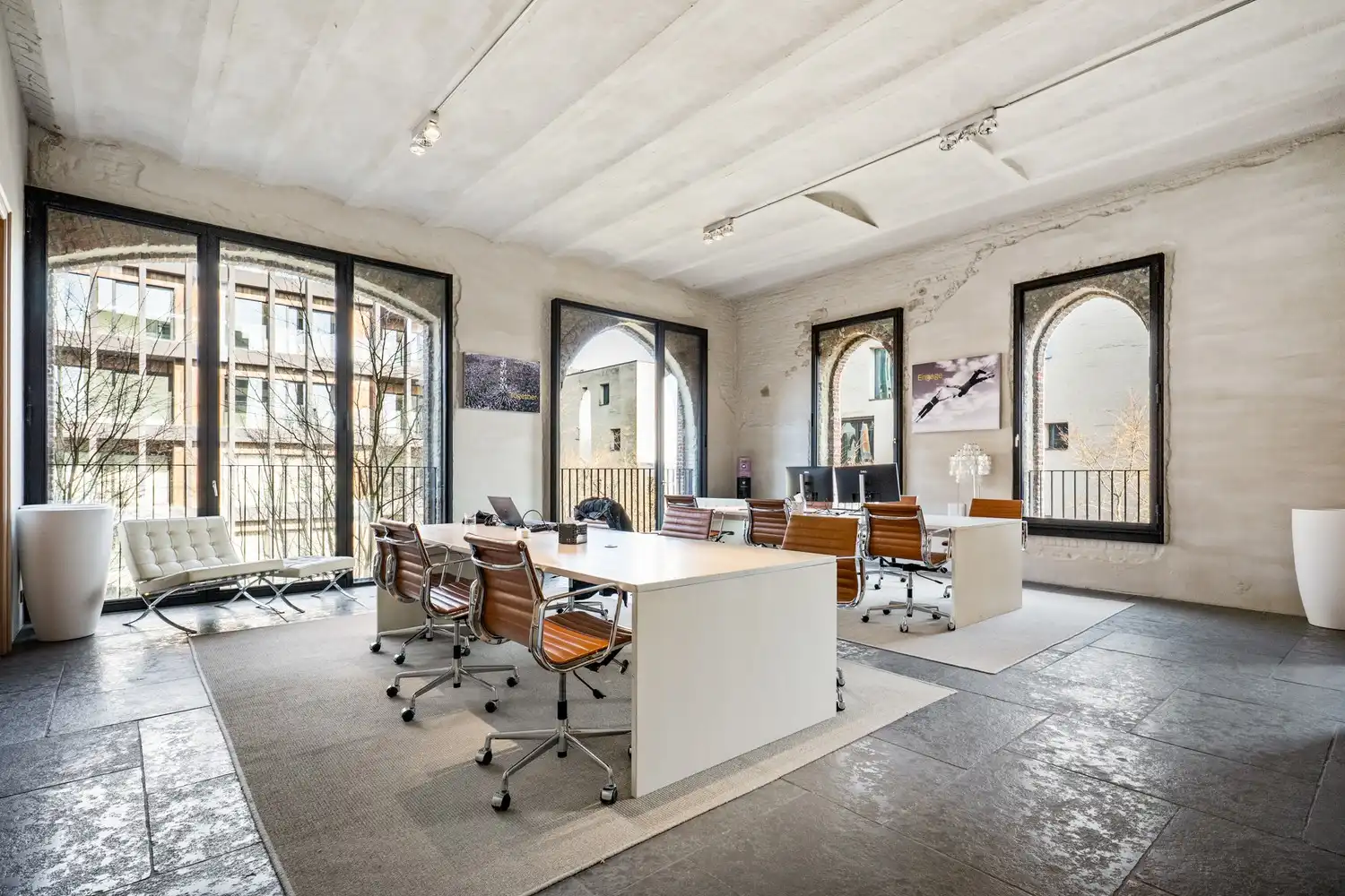 Exclusieve loft op de iconische Axel Vervoordt-site in Wijnegem foto 2