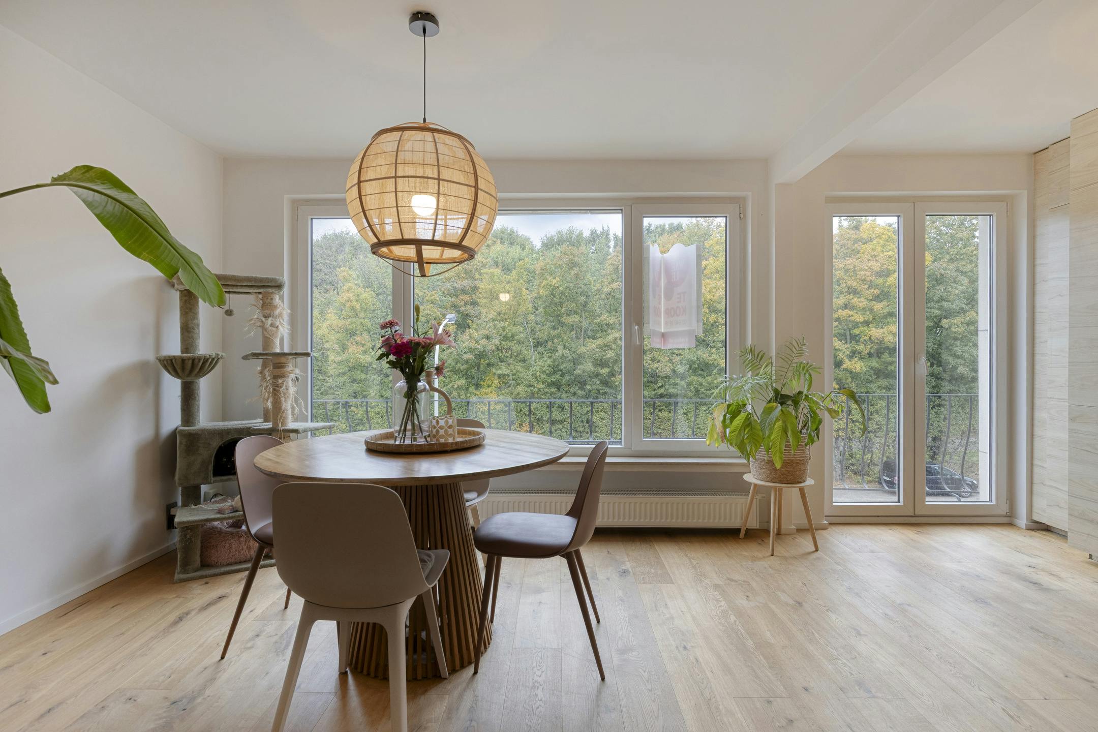 Charmant appartement met twee slaapkamers te Deurne! foto 8