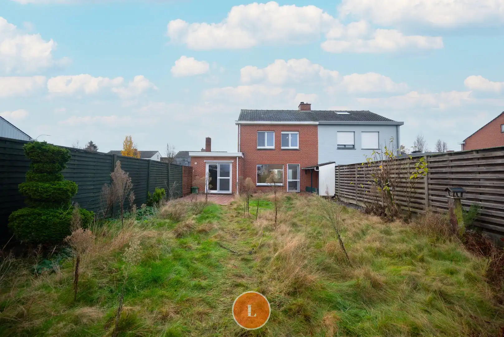 Halfopen bebouwing in Lauwe foto 2