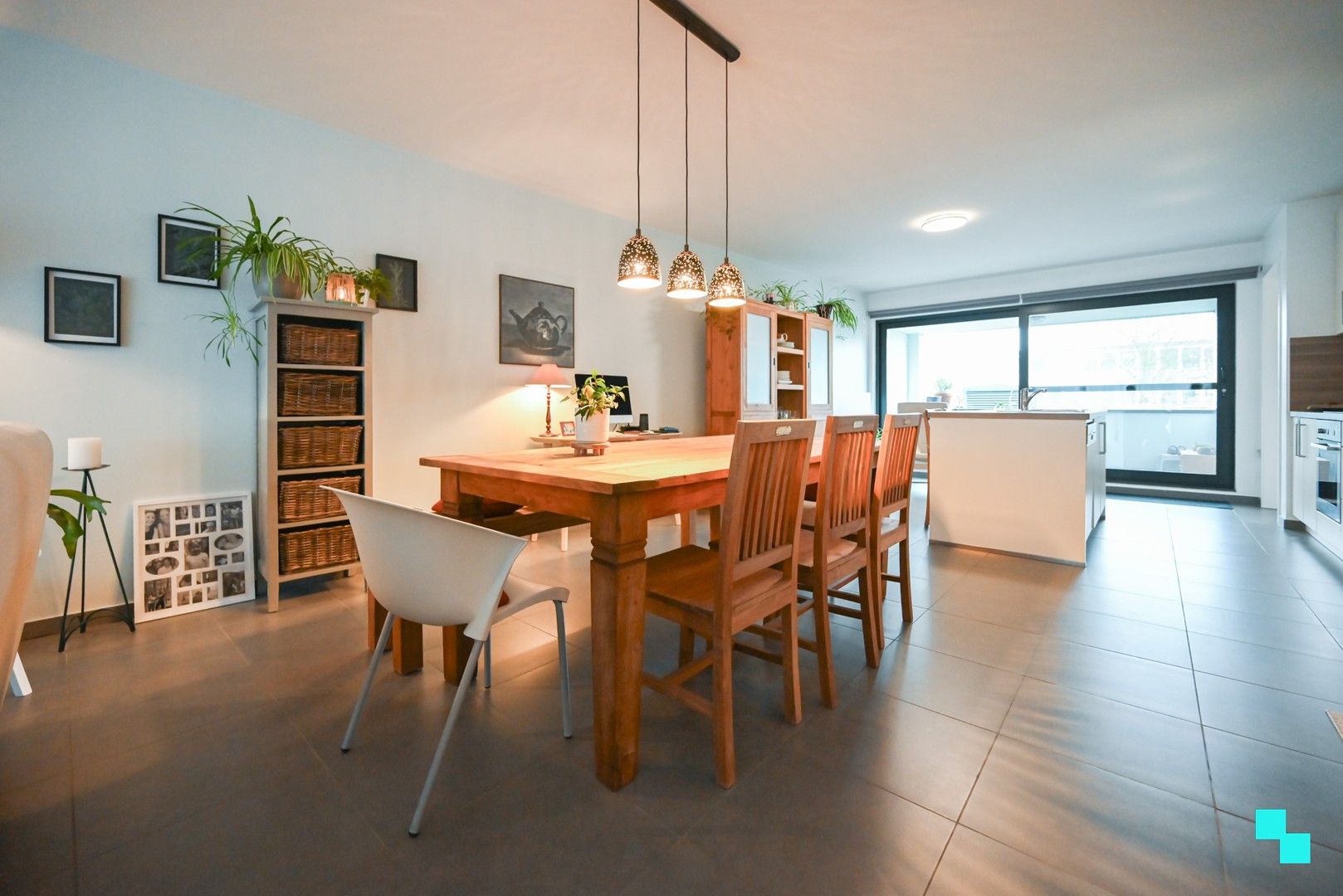 Lichtrijk tweeslaapkamer appartement te hartje Izegem foto 10