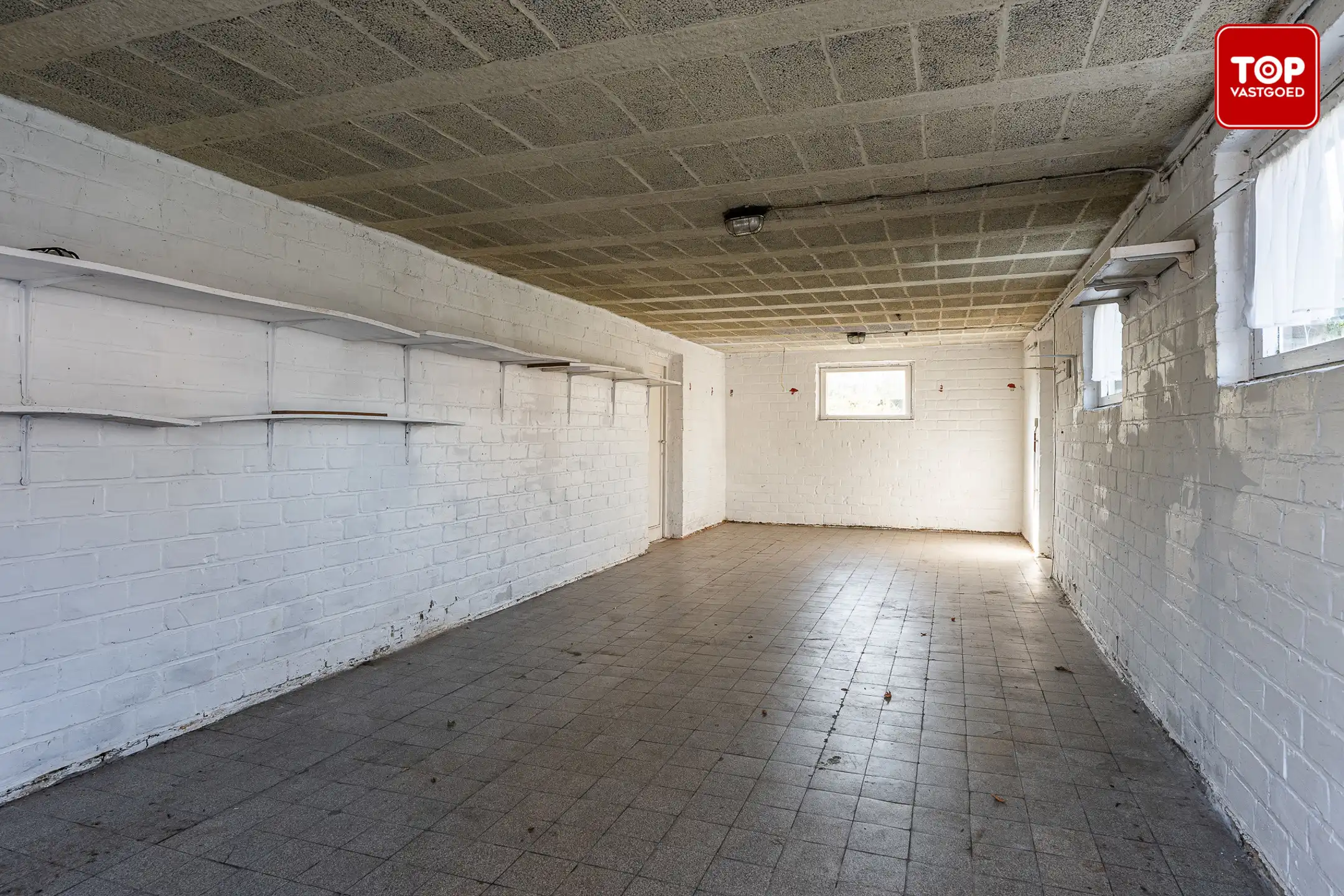 Ruime woning met uitzonderlijk potentieel op rustig gelegen perceel foto 29