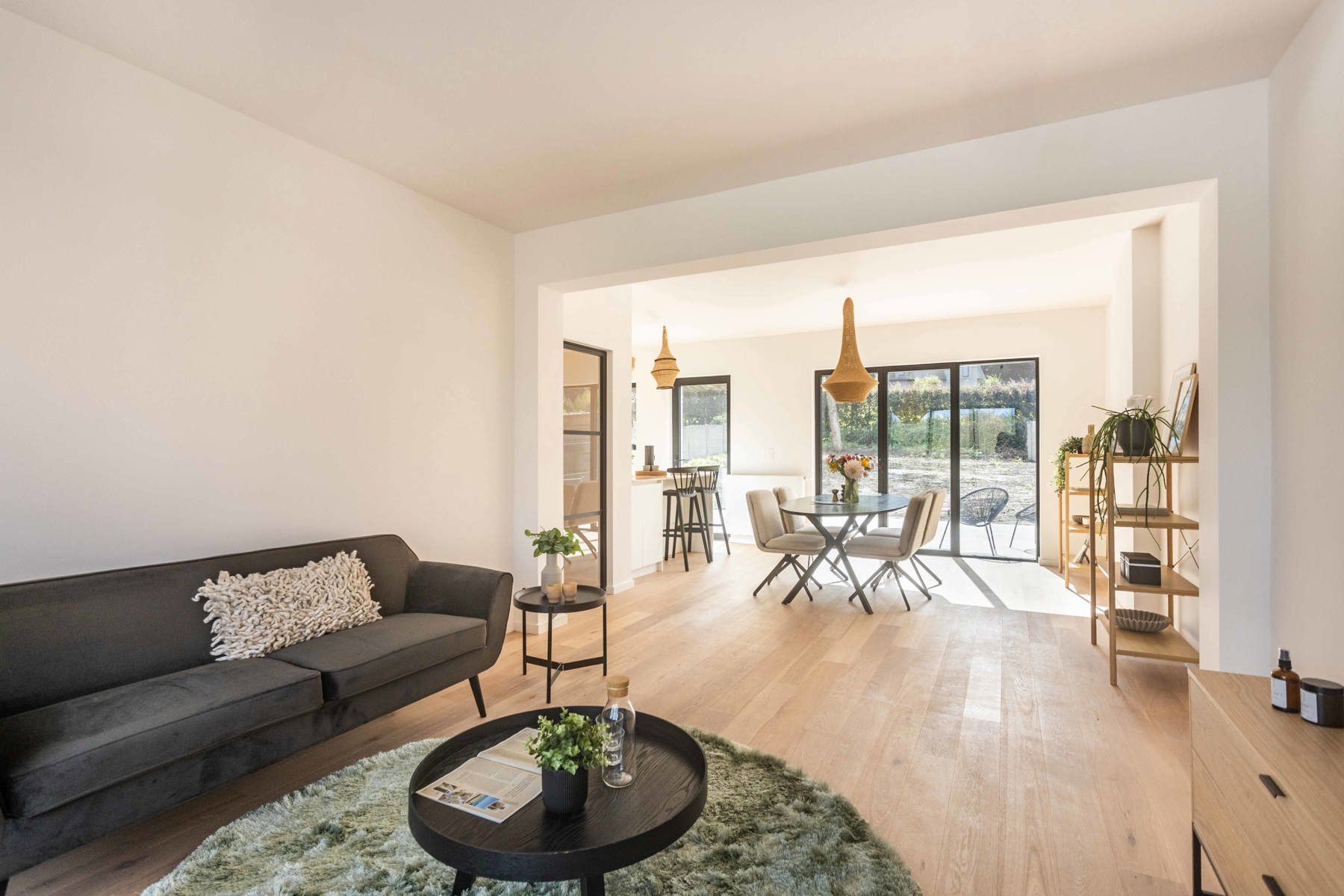 Instapklare woning met 5 slpk, op 7,5 are + tuin foto 5