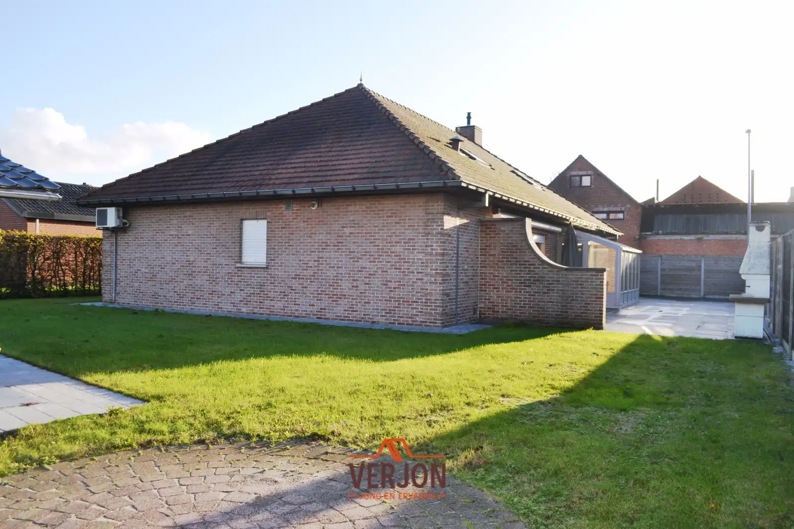 Villa met 4 slaapkamers en dubbele garage in een doodlopende straat te koop in Izegem! foto 22