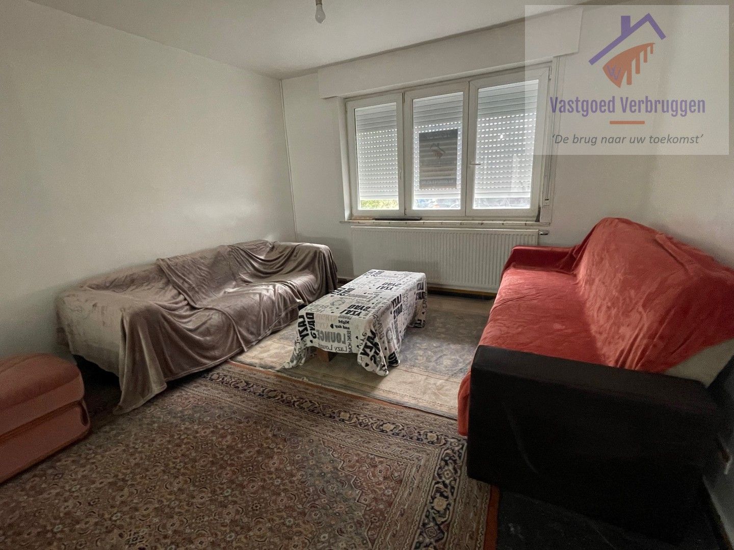 Centraal gelegen ruime woning met 5 slaapkamers, 2 badkamers en tuin! foto 3