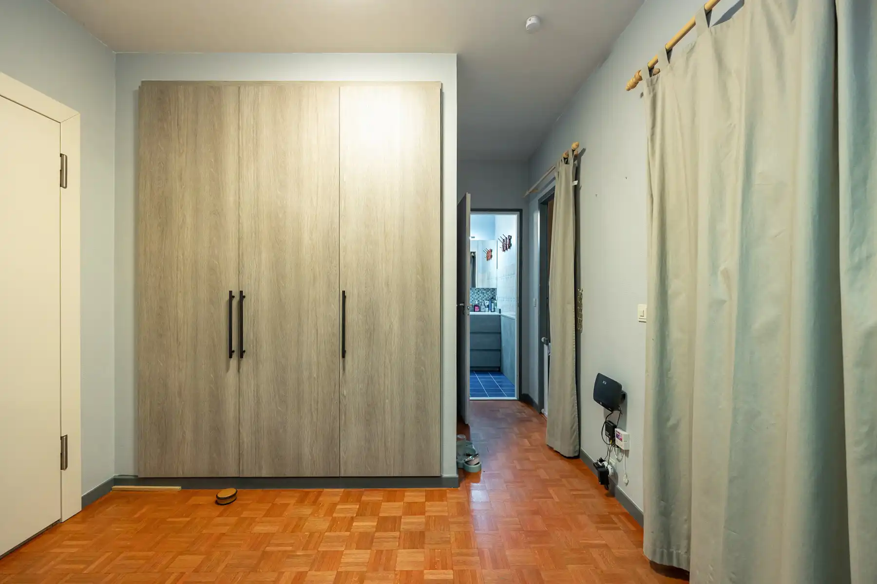 Volledig instapklaar één-slaapkamerappartement nabij het centrum van Merksem! foto 8