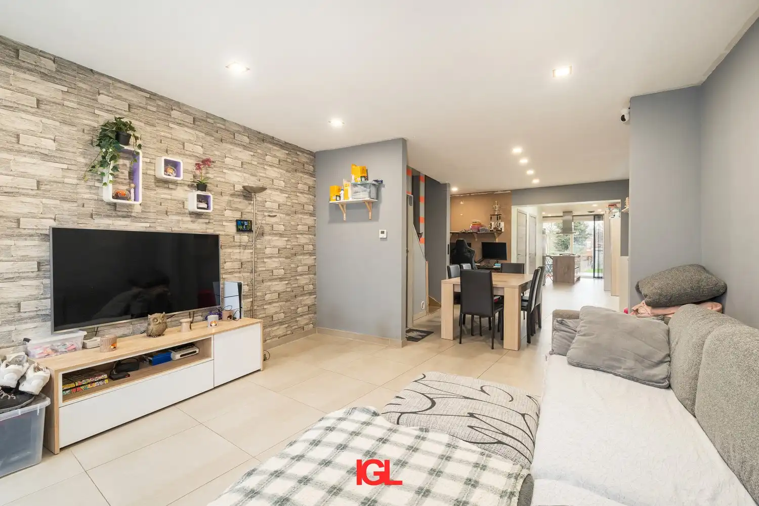 Gerenoveerde tweegevel te koop nabij centrum Huizingen foto 2