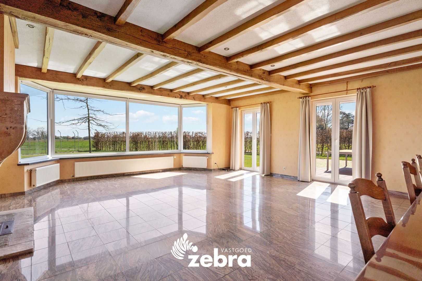 Instapklare charmante villa met 4 slaapkamers & prachtige vergezichten te Tielt! foto 8