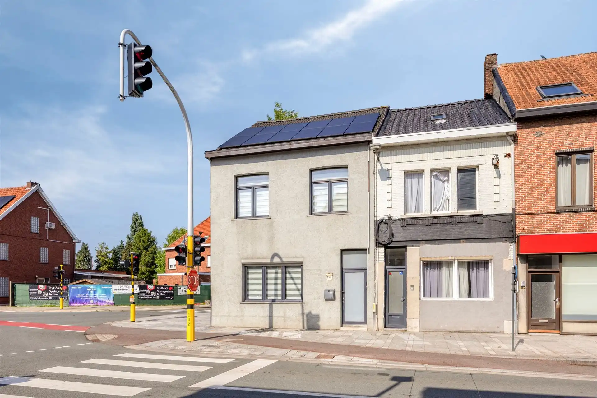 Ruime woning van 183 m² met 4 slpk's op uitstekende locatie! foto 17