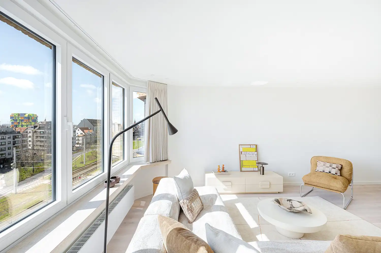 Prachtig vernieuwd appartement met open zichten en terrassen foto 10