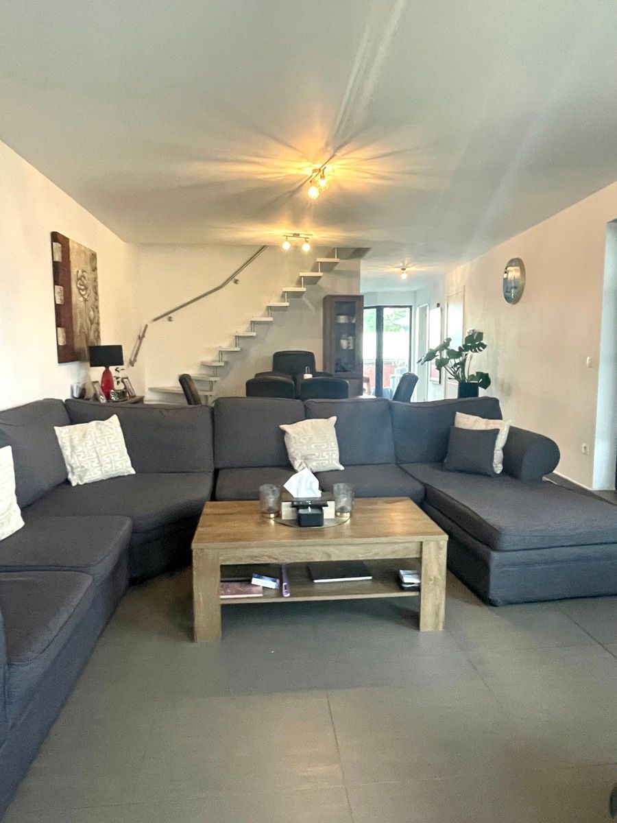 Te huur: Duplex-appartement op wandelafstand van het station Aalst!  foto 2