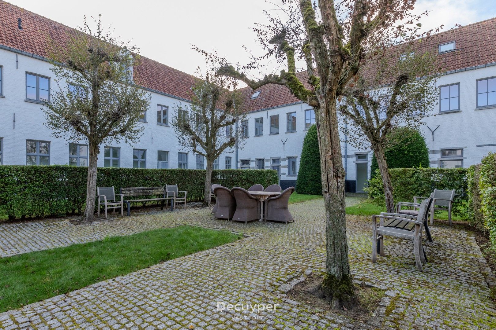CAMPUS AMICORUM foto {{pictureIndex}}