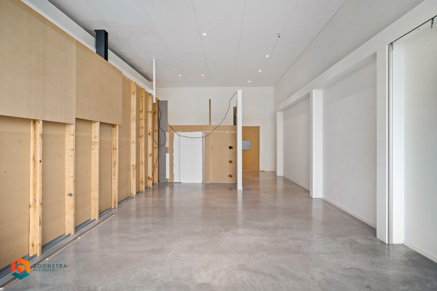 Winkel/showroom (210 m²) + magazijn (625 m²) op toplocatie in Sint-Katelijne-Waver foto 16