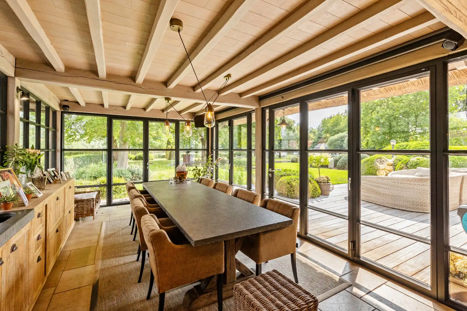 Prachtige landelijke villa met gezinstuin en graslanden op 32.558m² foto 12