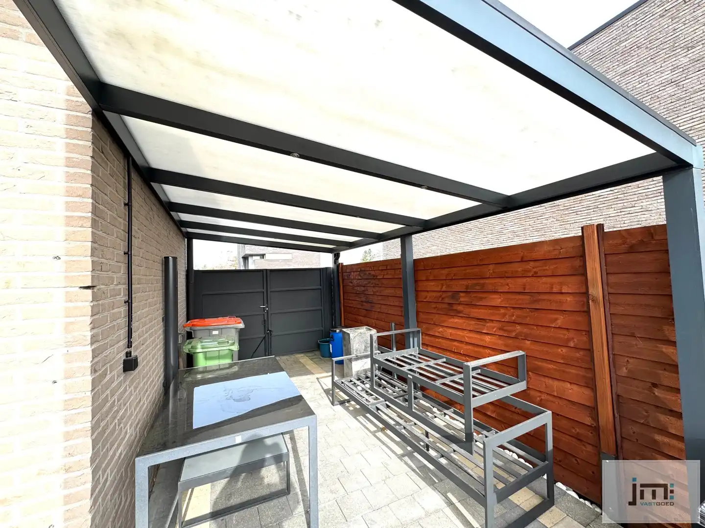 Hedendaagse instapklare woning foto 15