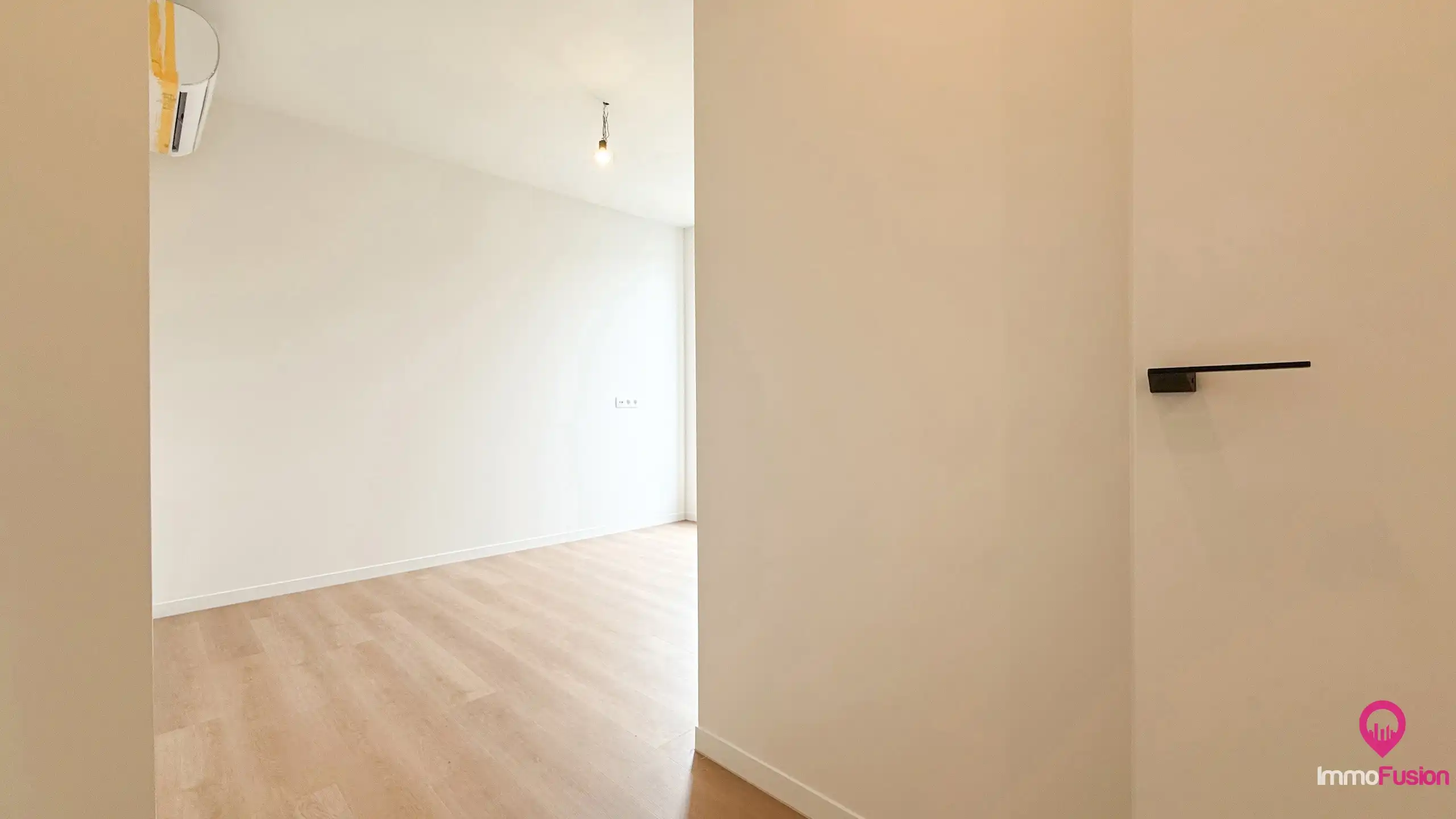 Hoogwaardig afgewerkte woning met industriële look! foto 29