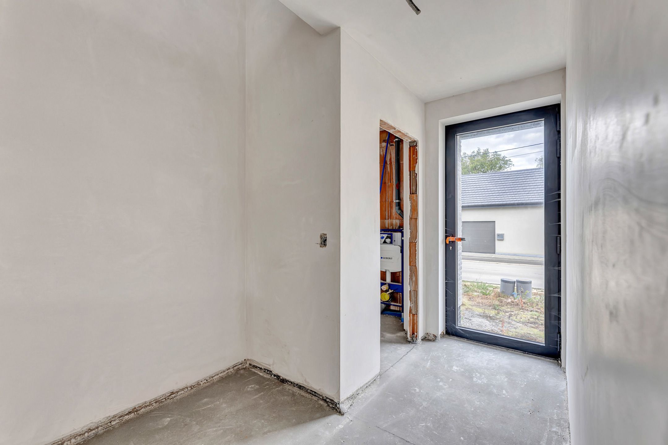 Nieuwbouwwoning  met 3 slaapkamers foto 2
