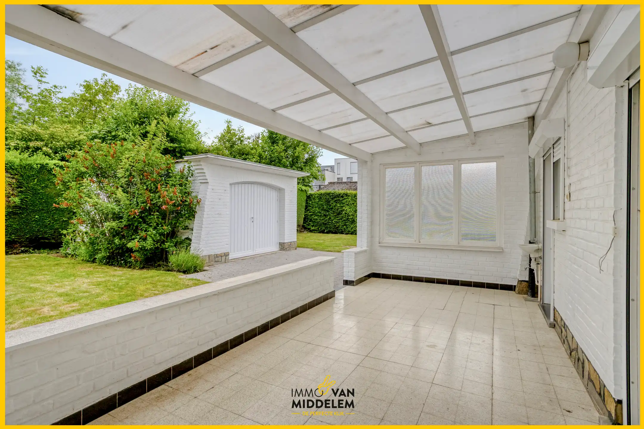 DEELS TE RENOVEREN WONING MET 3 SLPK, GARAGE EN TUIN foto 16