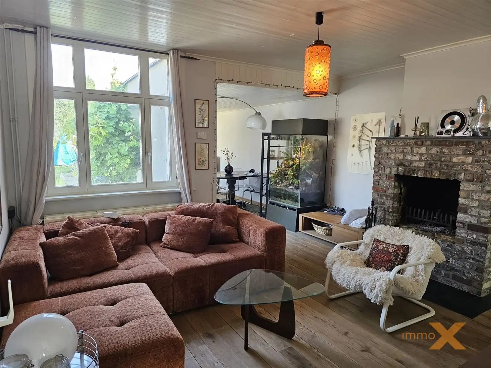 CHARMANTE HALFOPEN BEBOUWING MET GGE EN TUIN foto 4