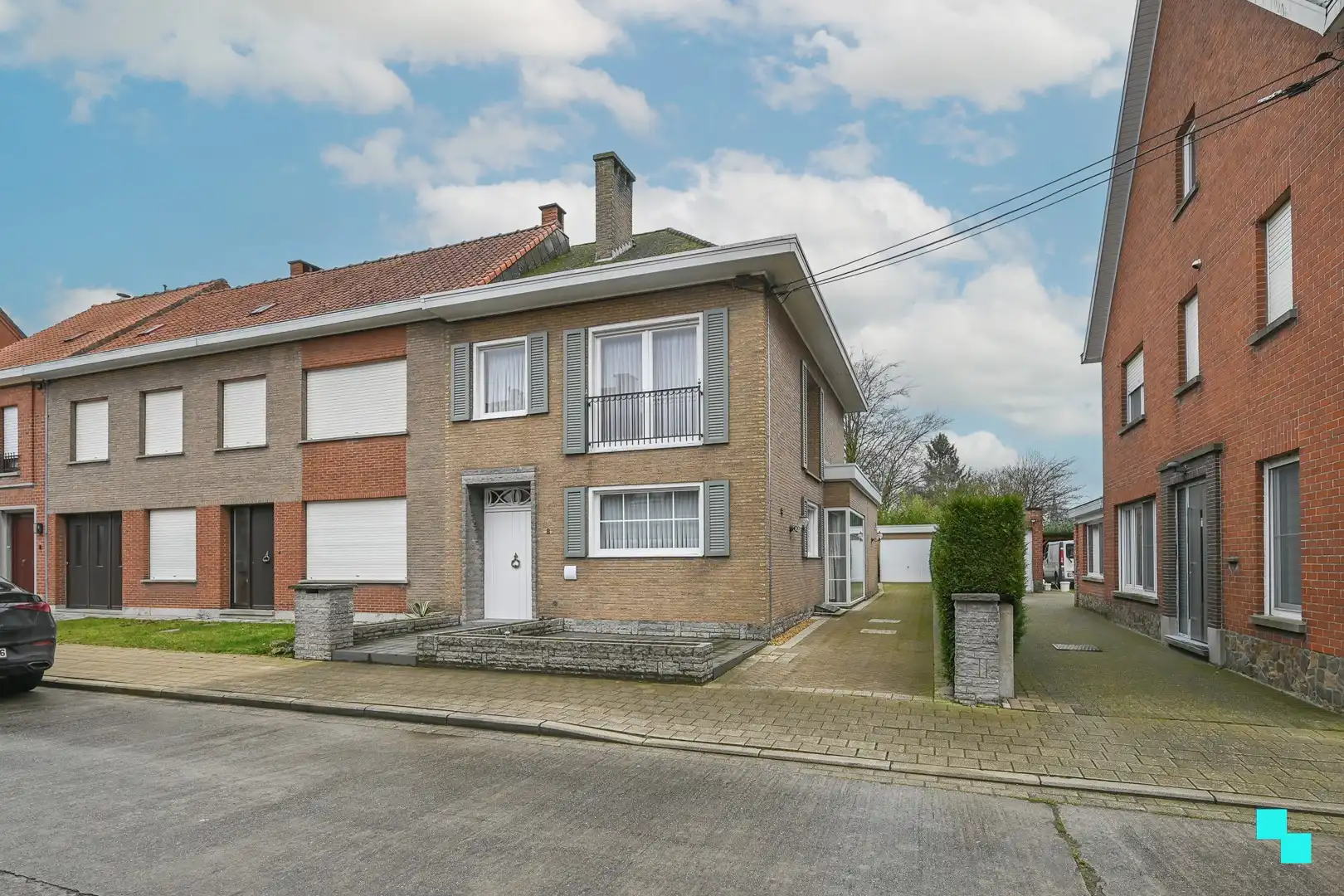 Hoofdfoto van de publicatie: Charmante halfopen ééngezinswoning met 3 slaapkamers te Emelgem, Izegem