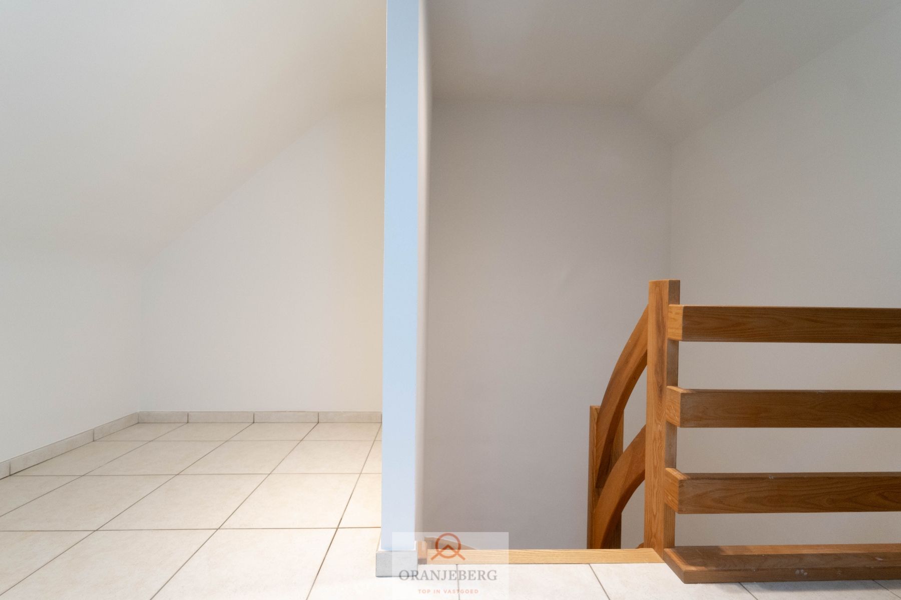 Lichtrijke bel-étage woning met garage en tuin te Lievegem - Waarschoot foto 8