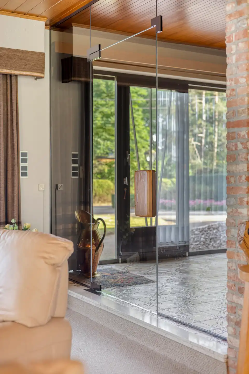 Prima onderhouden laagbouwwoning op uitzonderlijk perceel foto 5