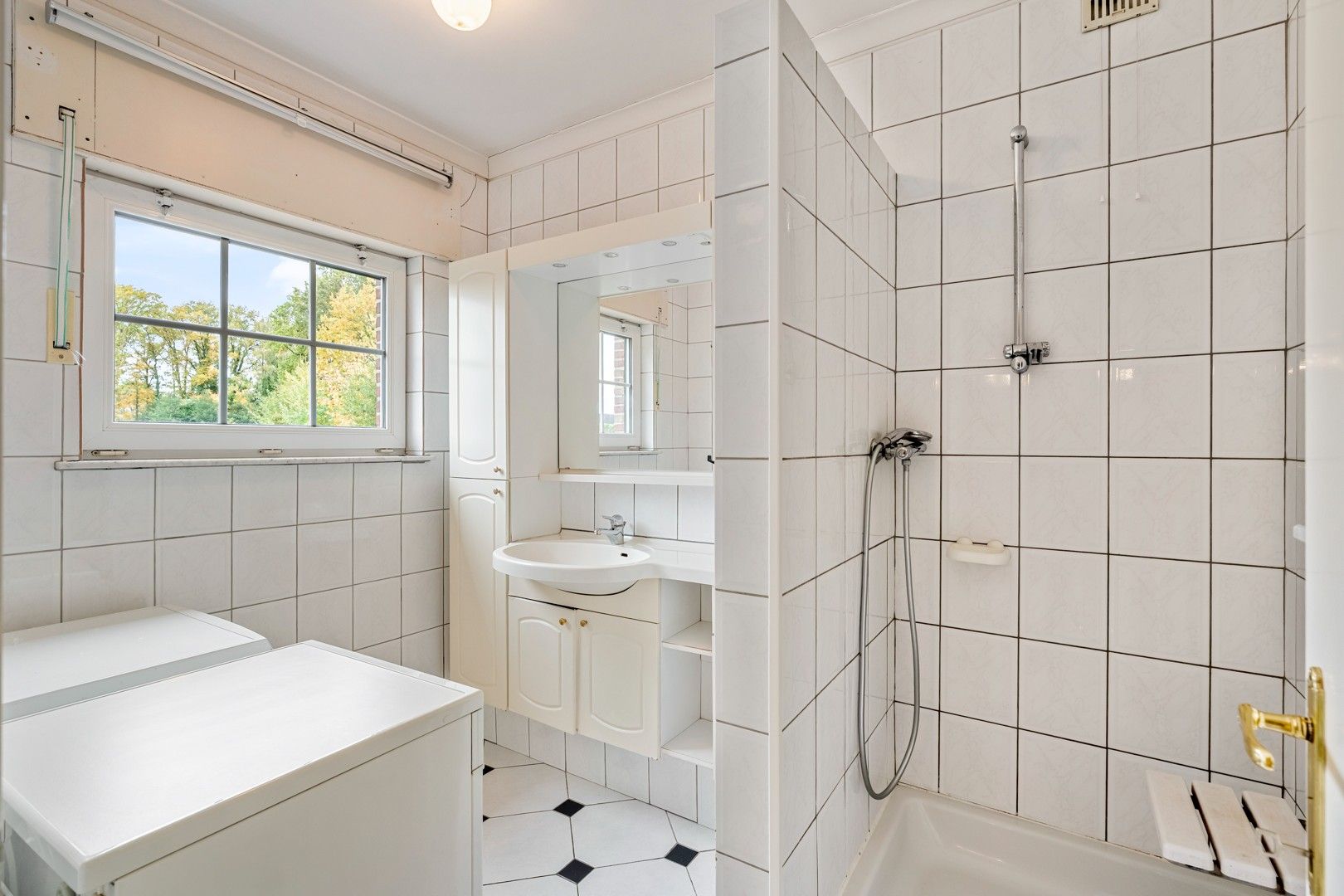 🏡 Te koop: charmante gelijkvloerse woning met topligging in hartje Houthalen – geen renovatieplicht! foto 16