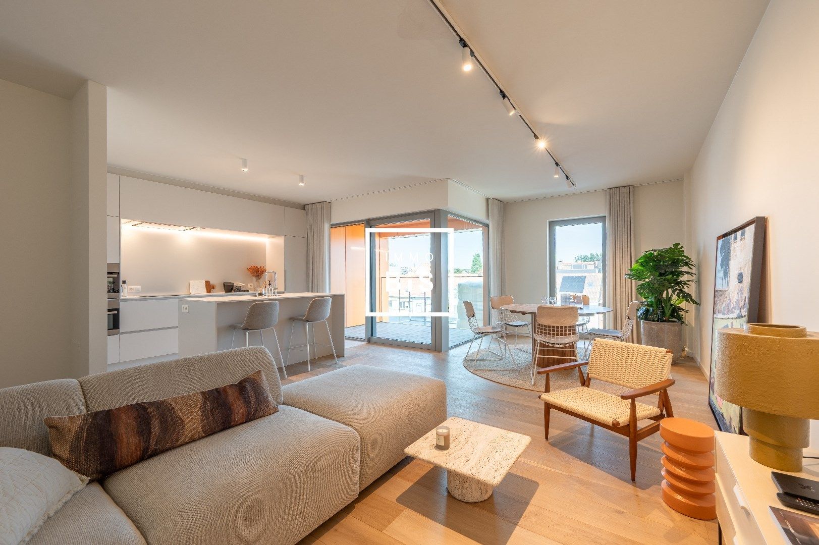 Modelappartement met 2 slaapkamers en oost geörienteerd terras. foto 5
