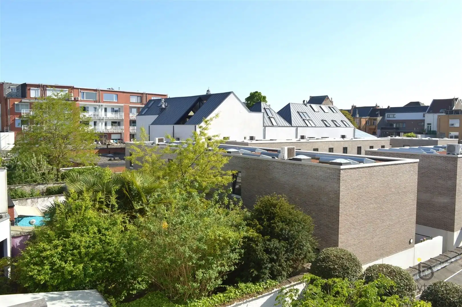 Gezellig 1 slpk appartement met balkon. foto 2