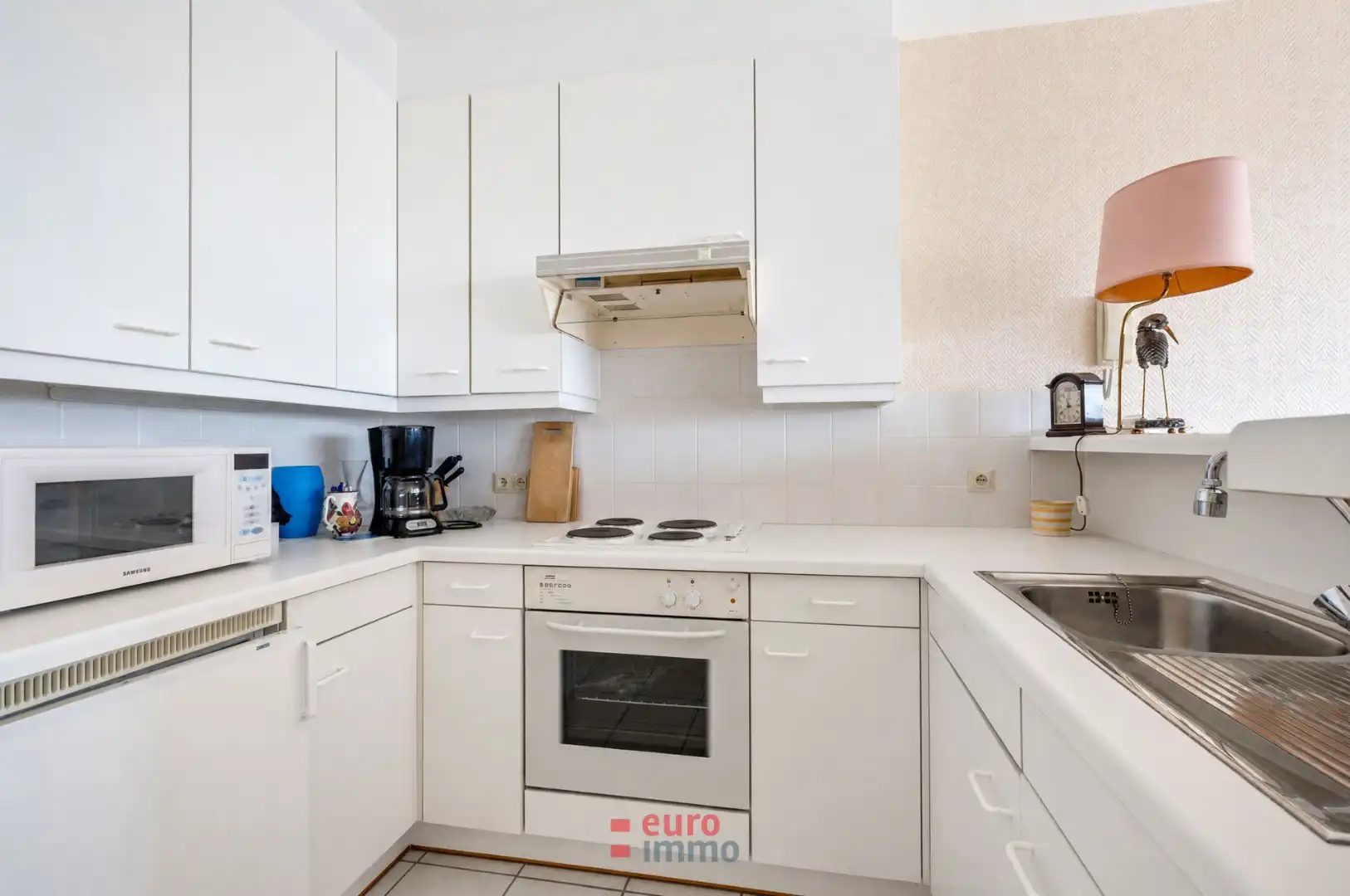 Zéér ruime studio met werkelijk fenomenale zichten! foto 7